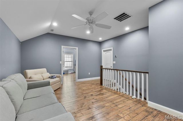 1355 Ridgeway Circle, Benton, MO 63736