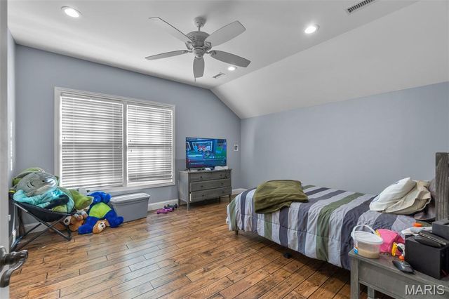 1355 Ridgeway Circle, Benton, MO 63736