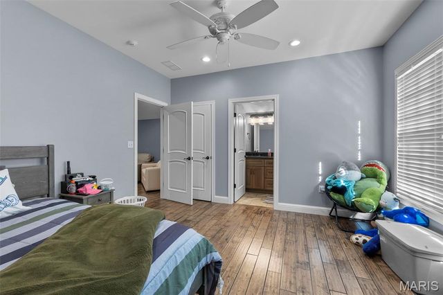 1355 Ridgeway Circle, Benton, MO 63736