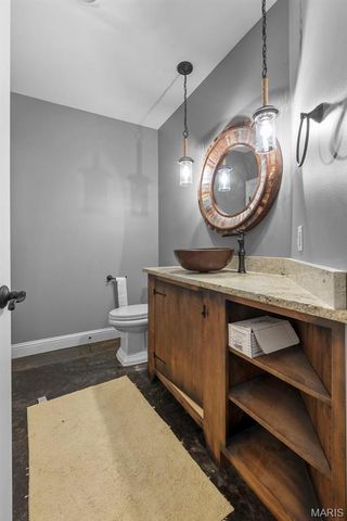 1355 Ridgeway Circle, Benton, MO 63736