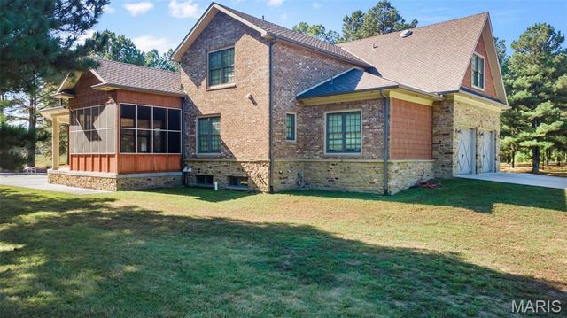 1355 Ridgeway Circle, Benton, MO 63736