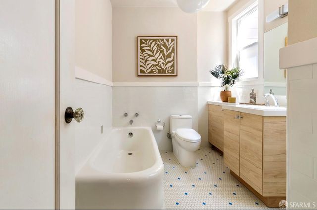 619 28th Avenue 4, San Francisco, CA 94121