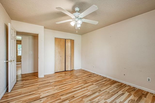 7881 N Thompson Avenue, Clovis, CA 93619