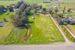 7881 N Thompson Avenue, Clovis, CA 93619