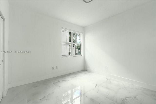 7914 Harbor Island Dr 106, North Bay Village, FL 33141