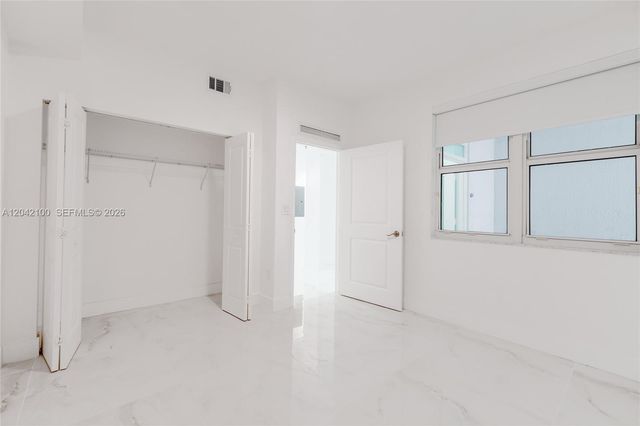 7914 Harbor Island Dr 106, North Bay Village, FL 33141
