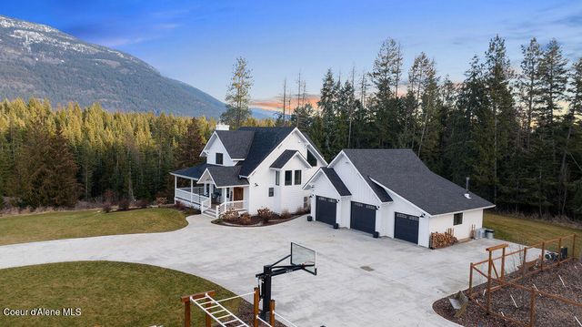 354 Buena Vista Rd, Bonners Ferry, ID 83805