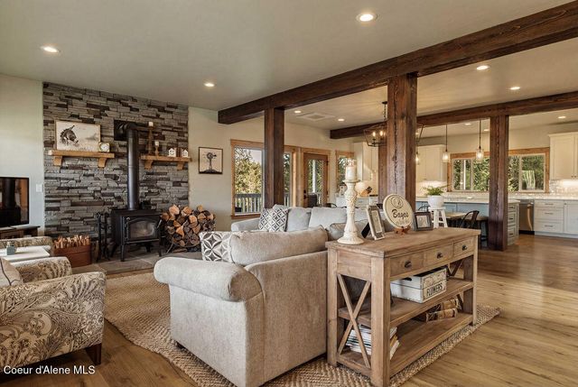 354 Buena Vista Rd, Bonners Ferry, ID 83805