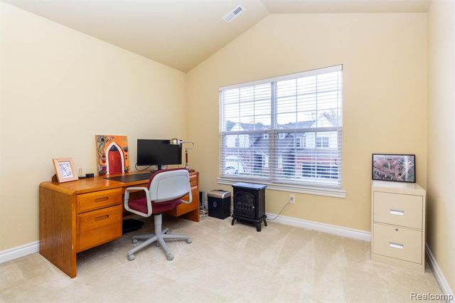 4370 Bennett Park Circle, Troy, MI 48085