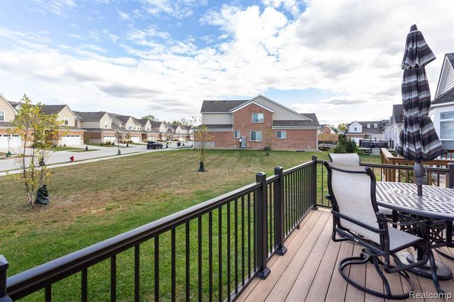 4370 Bennett Park Circle, Troy, MI 48085