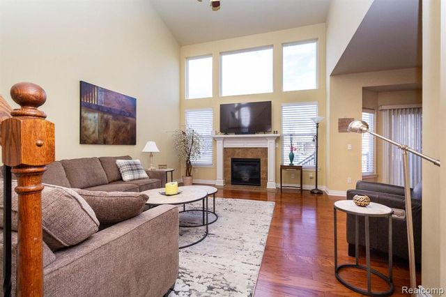 4370 Bennett Park Circle, Troy, MI 48085