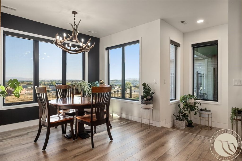 329 S Homewood Park Drive, Billings, MT 59106 photo 8