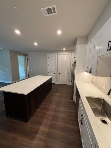 3255 carlisle Street 1107, Dallas, TX 75204