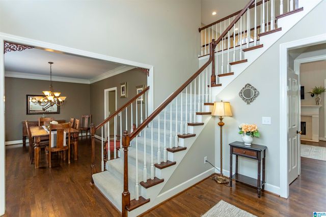 1681 CROSSGATE DRIVE, Vestavia Hills, AL 35216