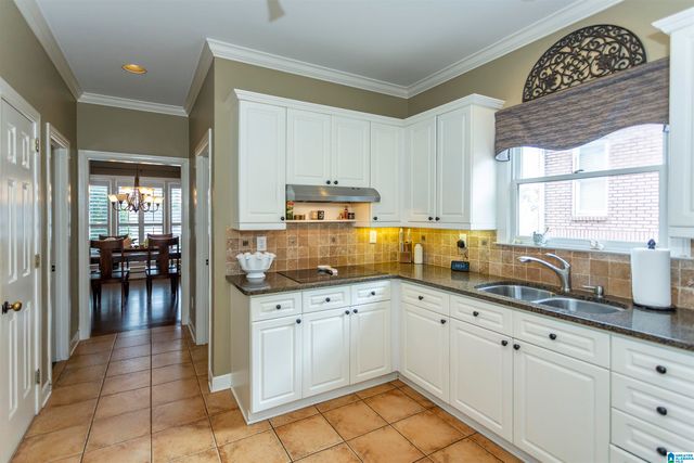 1681 CROSSGATE DRIVE, Vestavia Hills, AL 35216