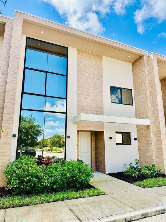 7521 BROOKLYN DRIVE, Kissimmee, FL 34747