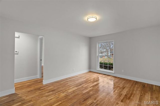 2668 Midland Ridge Drive, St Louis, MO 63114