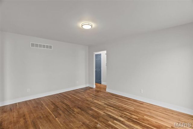 2668 Midland Ridge Drive, St Louis, MO 63114