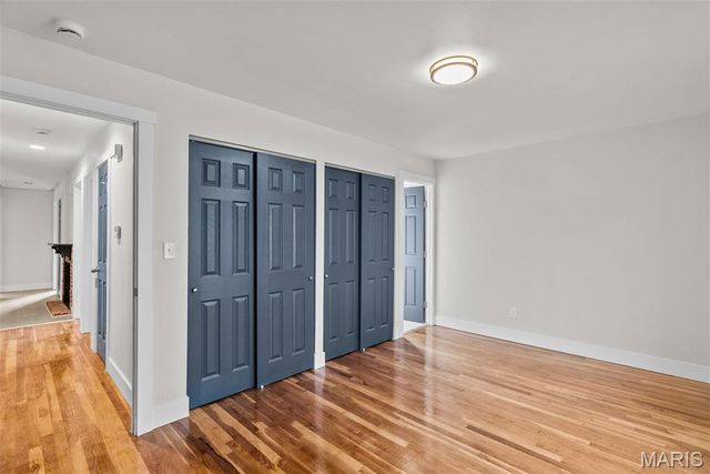 2668 Midland Ridge Drive, St Louis, MO 63114