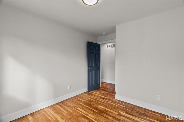 2668 Midland Ridge Drive, St Louis, MO 63114