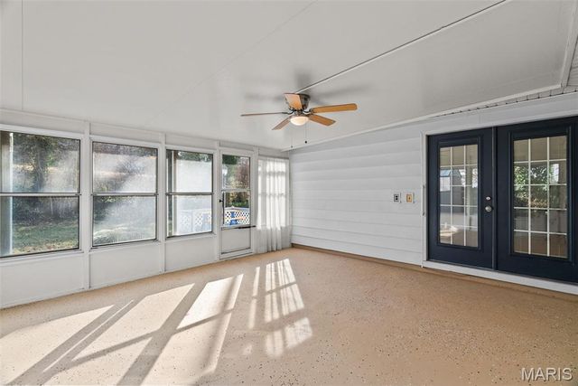 2668 Midland Ridge Drive, St Louis, MO 63114