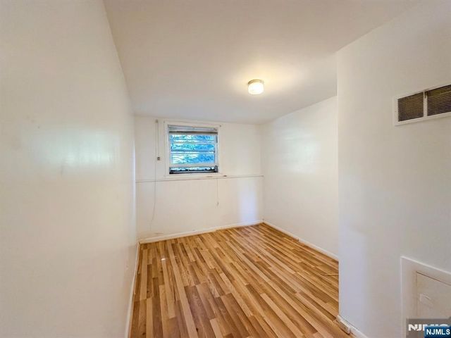 29 Devonshire Terrace, West Orange, NJ 07052