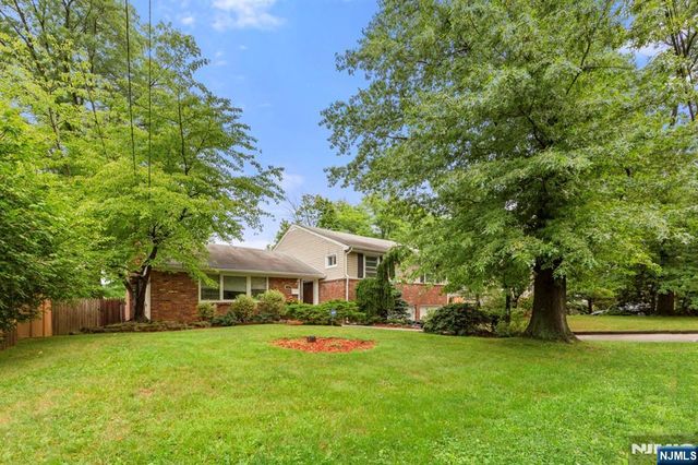 29 Devonshire Terrace, West Orange, NJ 07052