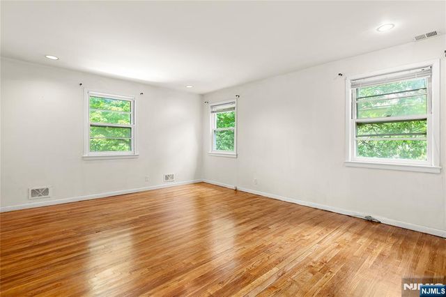 29 Devonshire Terrace, West Orange, NJ 07052