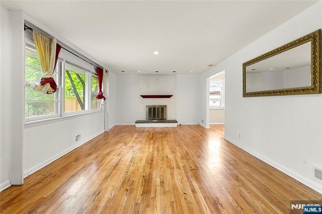 29 Devonshire Terrace, West Orange, NJ 07052