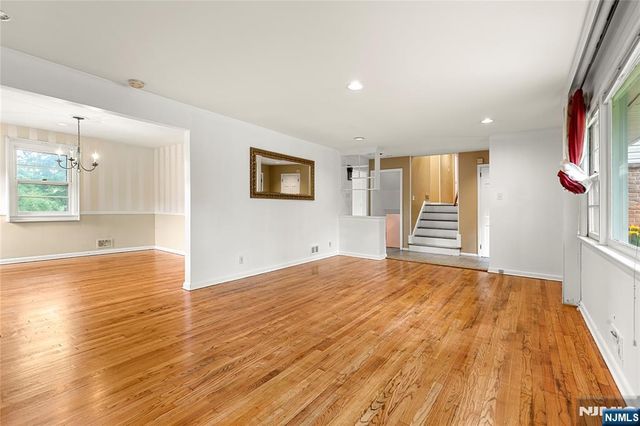29 Devonshire Terrace, West Orange, NJ 07052