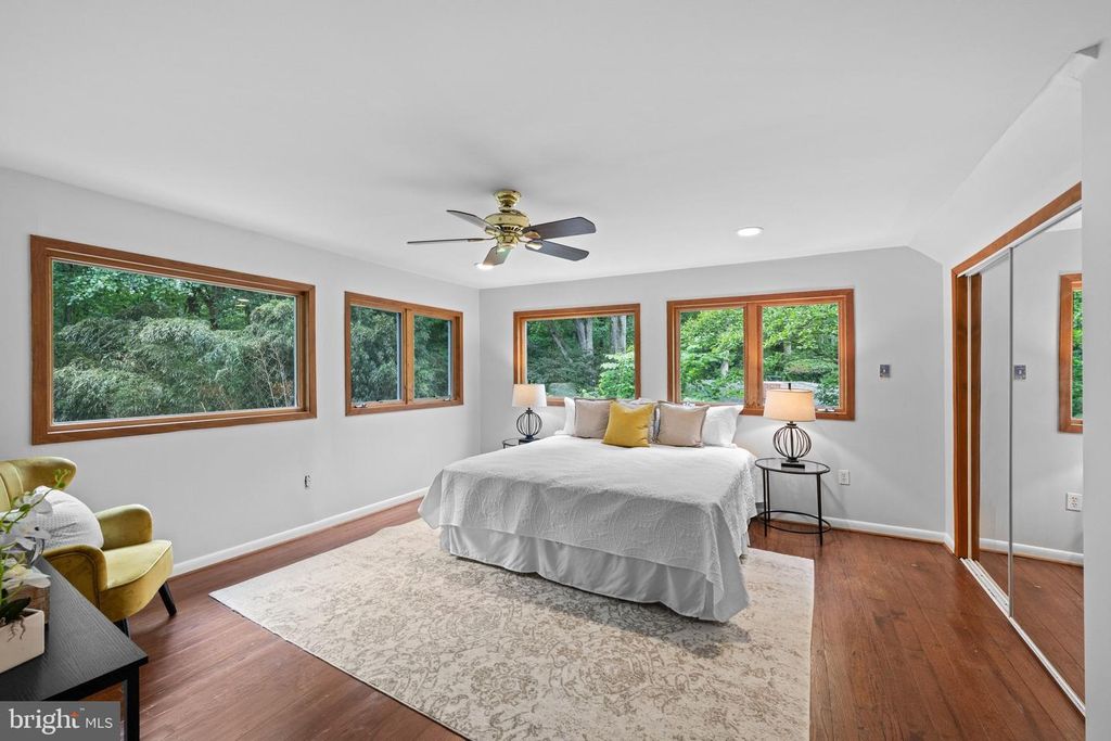 Image 16 of property listing at 3900 DECATUR AVE, Kensington, MD 20895