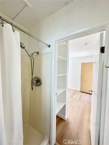 4644 Lowell, La Crescenta, CA 91214