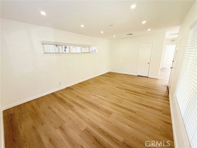 4644 Lowell, La Crescenta, CA 91214