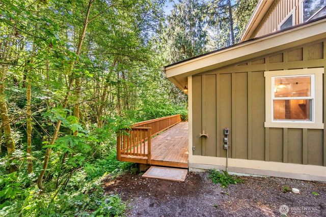 17818 SE Overlake Court, Yelm, WA 98597