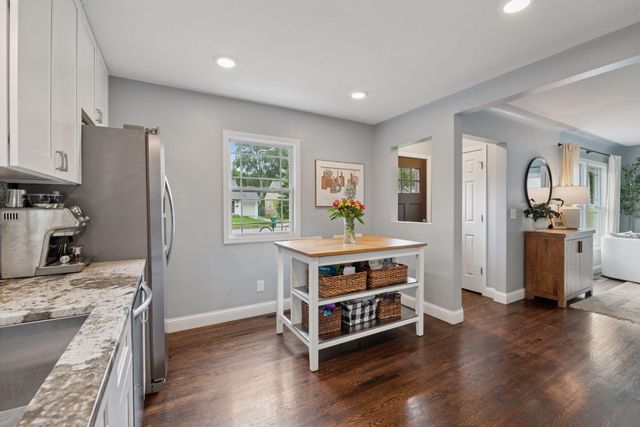 2000 Hampshire Avenue S, Saint Louis Park, MN 55426