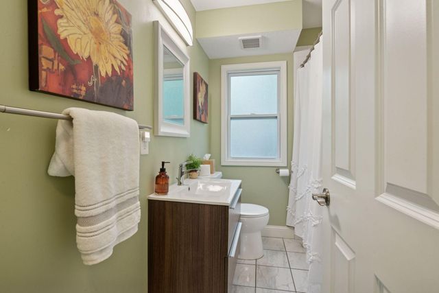 2000 Hampshire Avenue S, Saint Louis Park, MN 55426