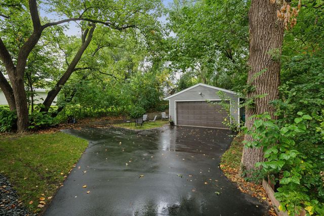 2000 Hampshire Avenue S, Saint Louis Park, MN 55426