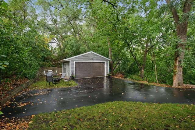 2000 Hampshire Avenue S, Saint Louis Park, MN 55426