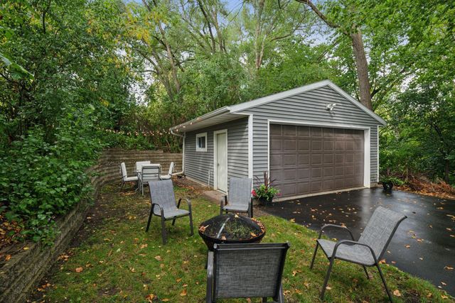 2000 Hampshire Avenue S, Saint Louis Park, MN 55426