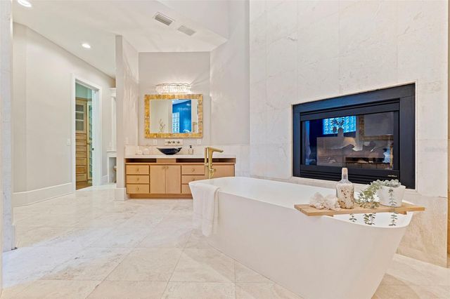 6152 52ND STREET S, St Petersburg, FL 33715