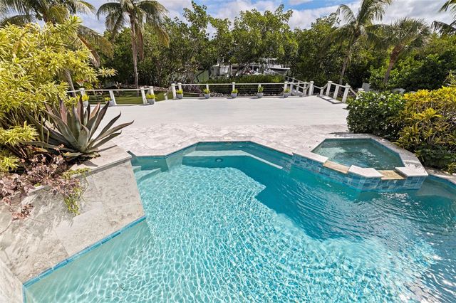 6152 52ND STREET S, St Petersburg, FL 33715