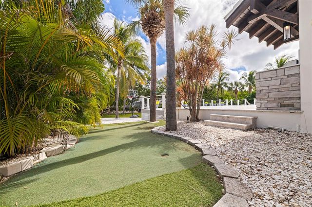 6152 52ND STREET S, St Petersburg, FL 33715