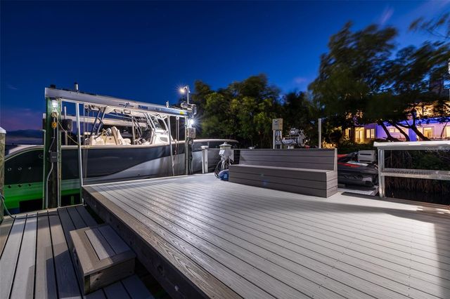 6152 52ND STREET S, St Petersburg, FL 33715