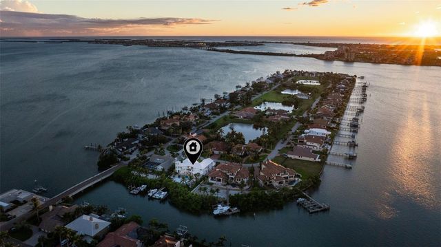 6152 52ND STREET S, St Petersburg, FL 33715