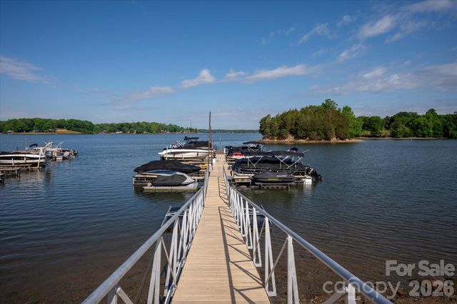 14527 Waterside Drive, Charlotte, NC 28278
