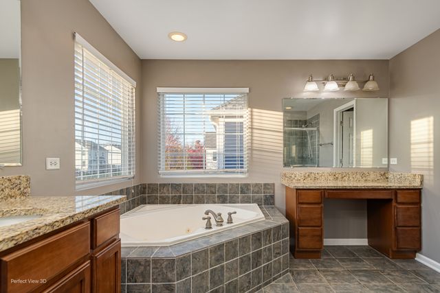 21208 S Meadowview Lane, Shorewood, IL 60404