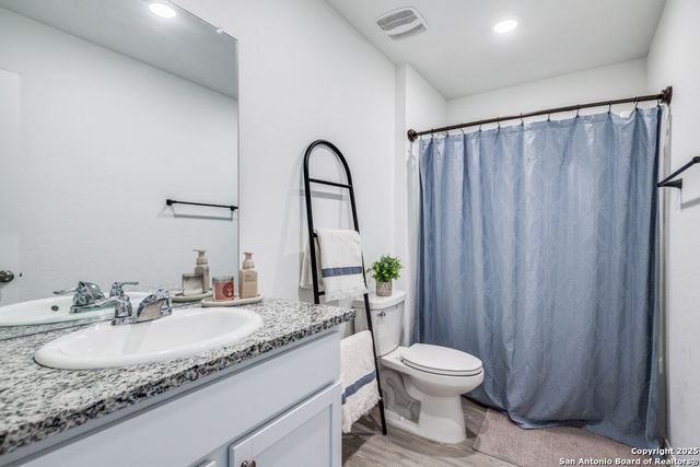 5223 HORNBECK HTS, Converse, TX 78109