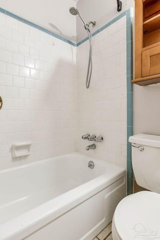 3255 Newton Dr, Pensacola, FL 32503