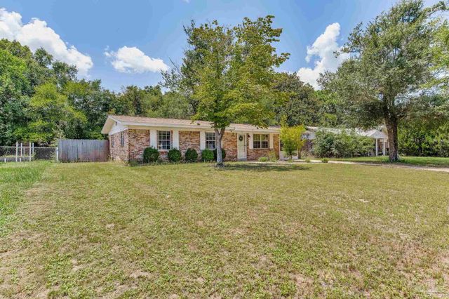 3255 Newton Dr, Pensacola, FL 32503