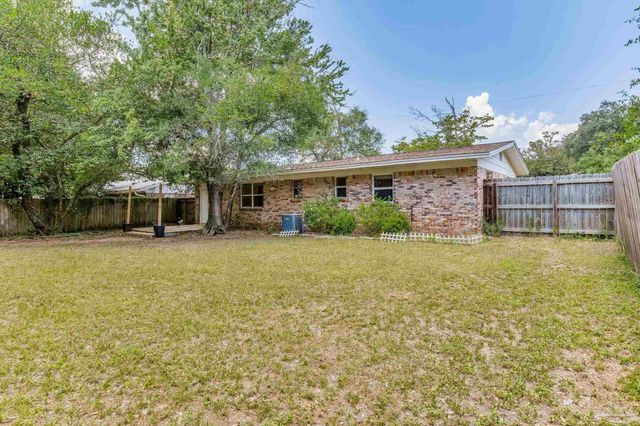 3255 Newton Dr, Pensacola, FL 32503
